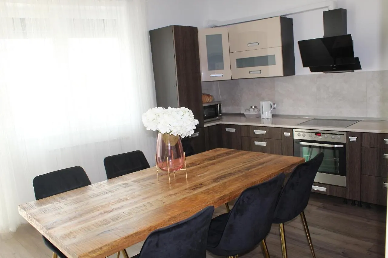 Sunny House Apartman Szeged Hongrie